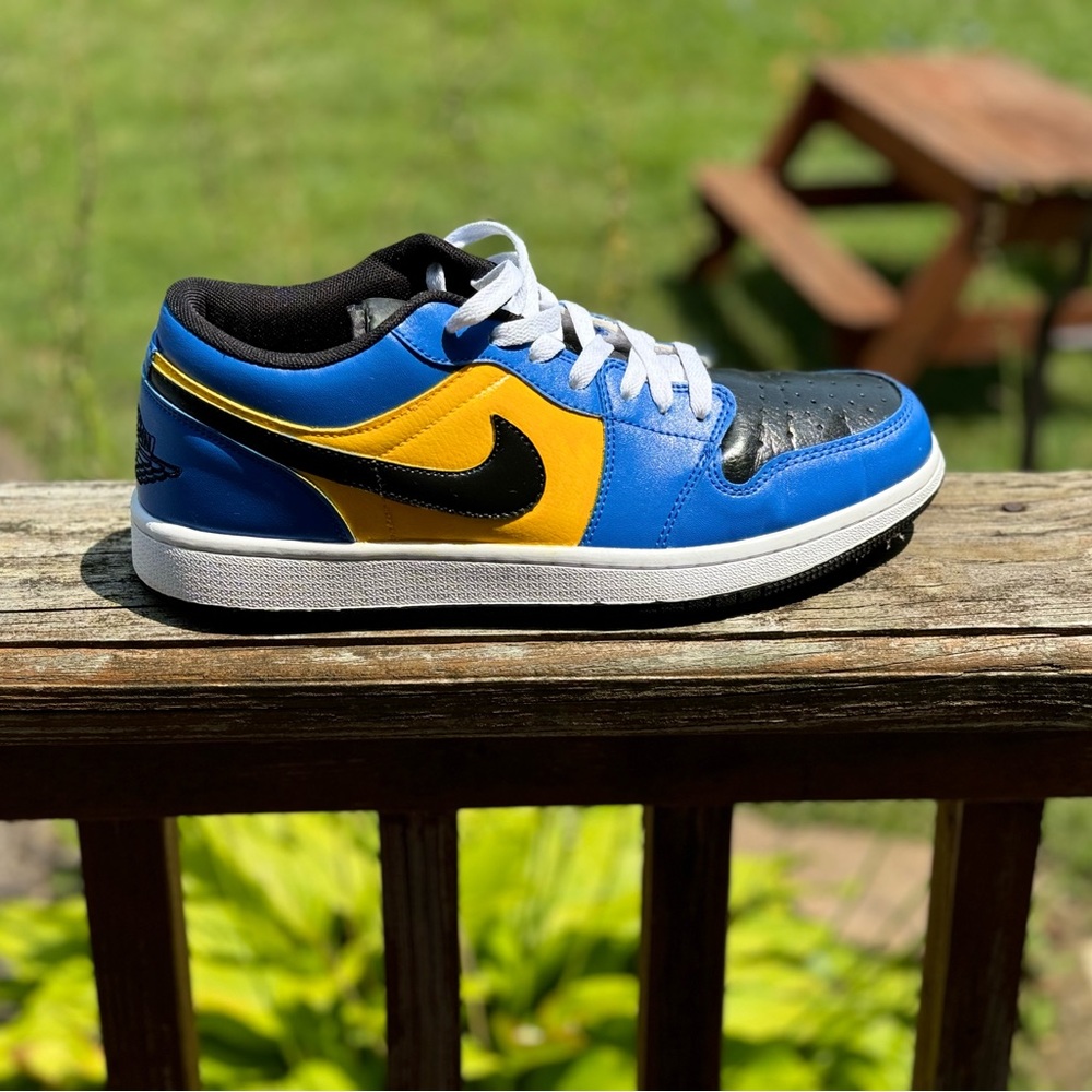 Jordan 1 low custom trades welcome